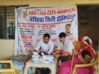 छतवारा में निःशुल्क चिकित्सा शिविर का आयोजन, ग्रामीणों ने उठाया लाभ