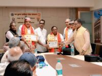 नवकुंभ साहित्य सेवा संस्थान एवं माझा सु संकल्प अभियान के तत्वावधान में कविगोष्ठी एवं सम्मान समारोह संपन्न 