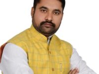सगड़ी तहसील में नीलामी की 7 फाइलें गायब, मंडलायुक्त और डीएम से मिले नुरुल हुदा