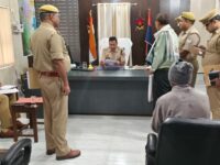 चंदौली: एसपी आकाश पटेल ने जनता दर्शन में सुनीं फरियादियों की समस्याएं, 17 प्रार्थना पत्रों पर तत्काल कार्रवाई के निर्देश